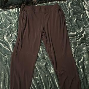 Good, used condition black Lilly Pulitzer pants